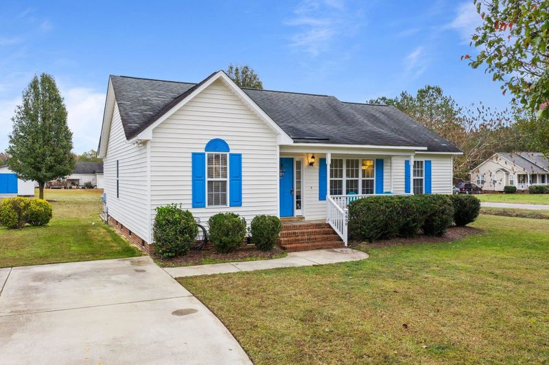 6600 Eagles Crossing Dr, Wendell, NC 27591
