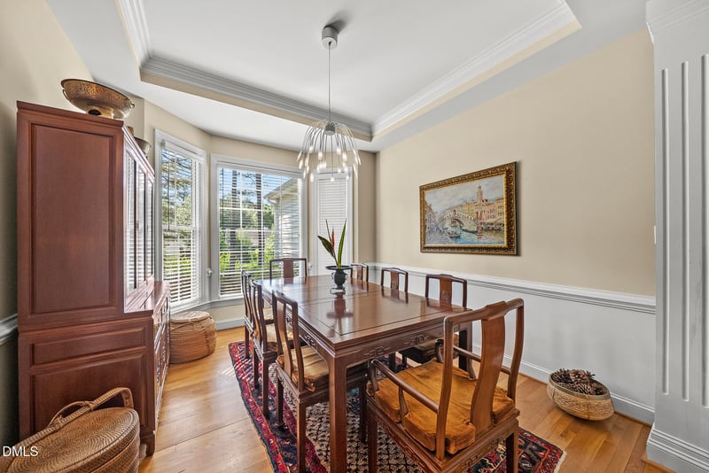 6600 Glen Forrest Dr, Chapel Hill, NC 27517
