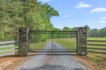 6600 Maynard Farm Rd, Chapel Hill, NC 27516
