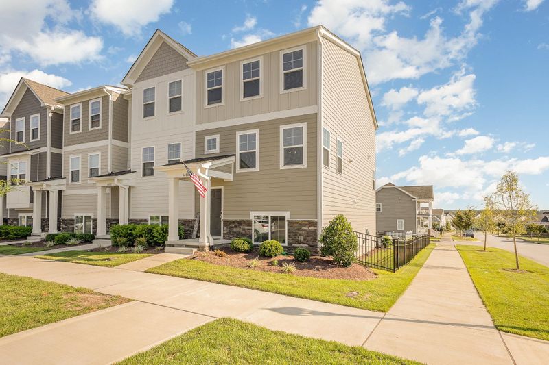 6600 Perry Creek Rd, Raleigh, NC 27616