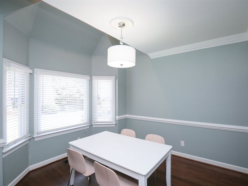 6600 Tealbriar Dr, Raleigh, NC 27615