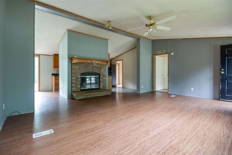 6600 Wheat Dr, Wendell, NC 27591