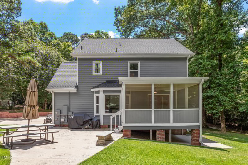 6600 Willow Chase Dr, Willow Springs, NC 27592