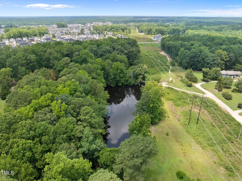 6601 Hidden Pond Rd, Wendell, NC 27591