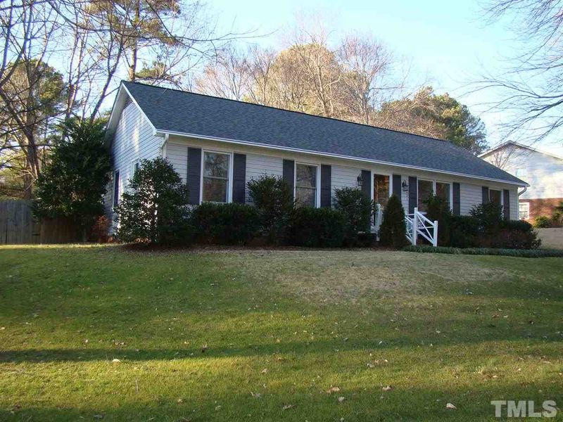 6601 Keystone Dr, Raleigh, NC 27612