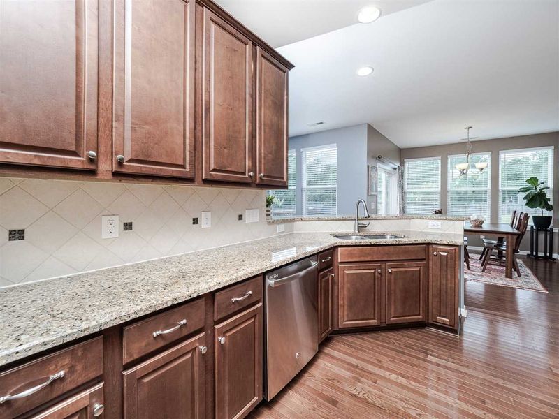 6604 Blalock Forest Dr, Willow Springs, NC 27592
