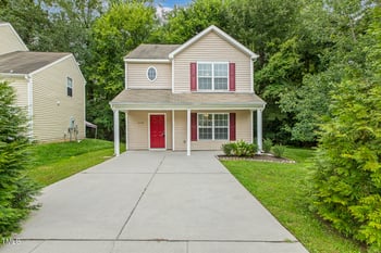 6604 Frogstool Ln, Raleigh, NC 27610