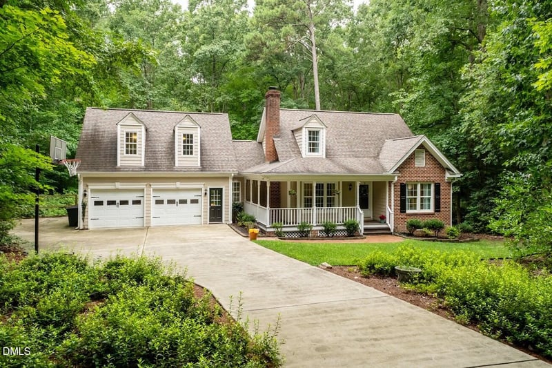 6604 Willow Chase Dr, Willow Springs, NC 27592