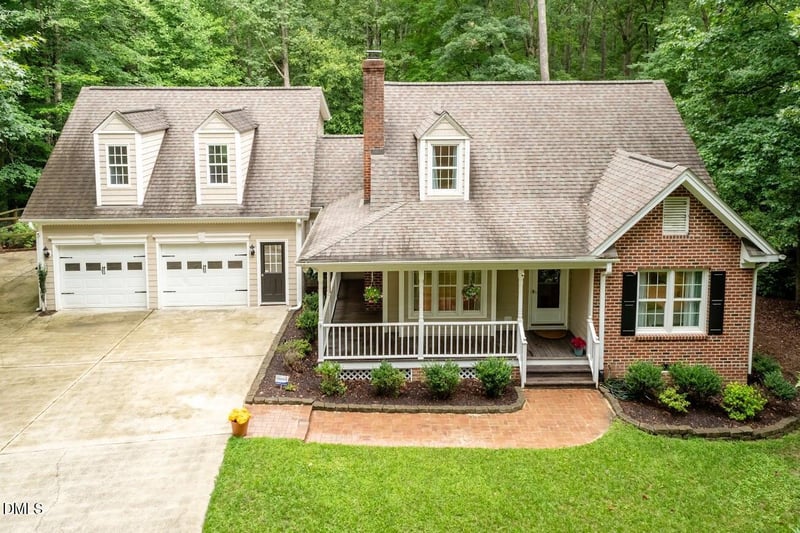 6604 Willow Chase Dr, Willow Springs, NC 27592
