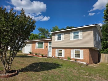 6604 Winthrop Dr, Fayetteville, NC 28311