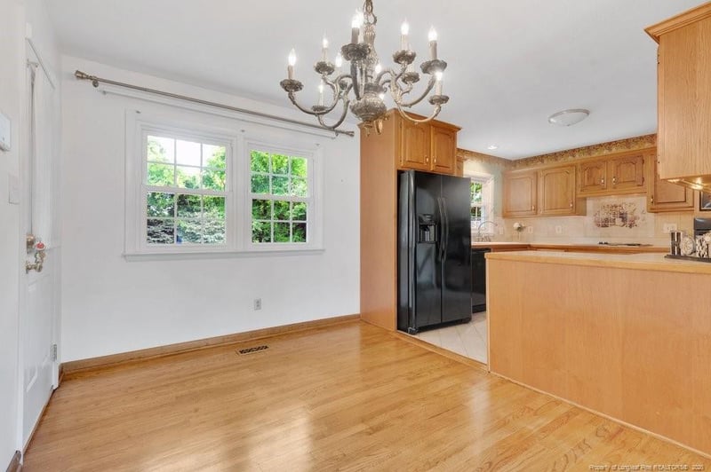 6604 Winthrop Dr, Fayetteville, NC 28311