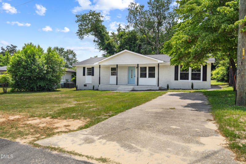 6605 Abbey Ln, Fayetteville, NC 28311