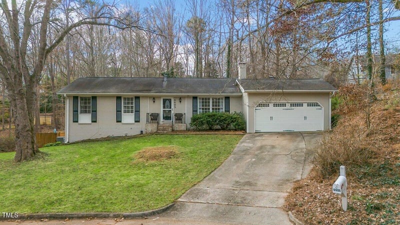 6605 Lynndale Dr, Raleigh, NC 27612