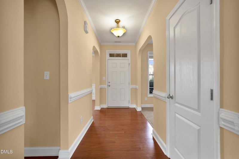 6605 Stillwood Dr, Hope Mills, NC 28348