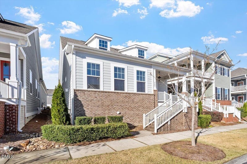 6605 Truxton Ln, Raleigh, NC 27616