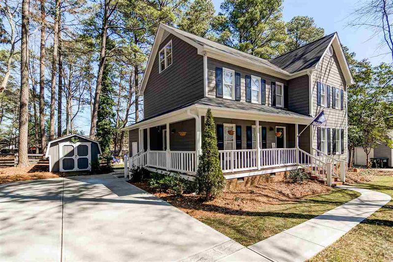 6605 Vardon Ct, Fuquay Varina, NC 27526