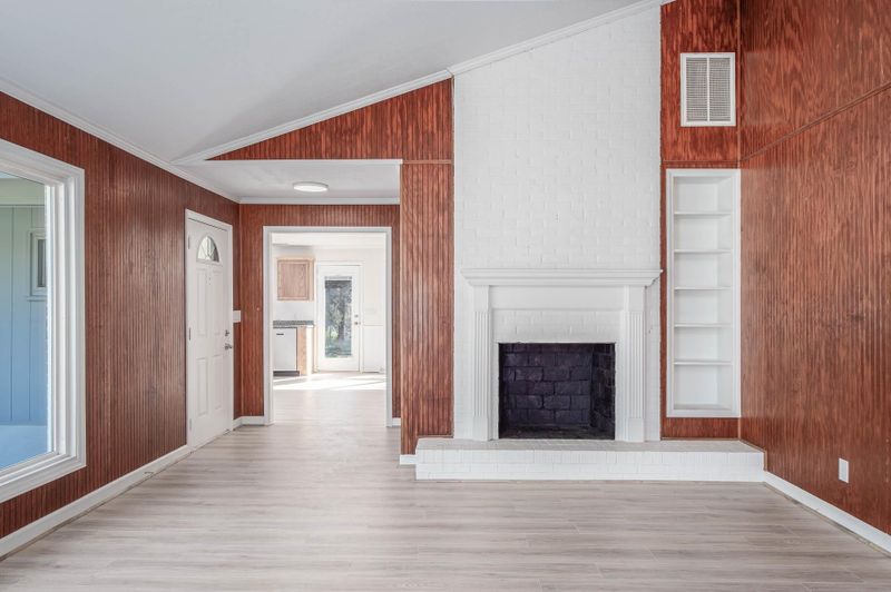 6606 Lewis Rd, Chapel Hill, NC 27514