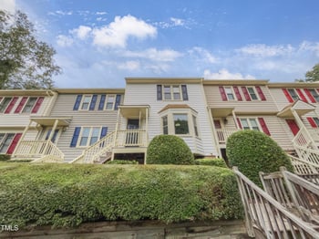 6608 Orford Ct, Raleigh, NC 27615