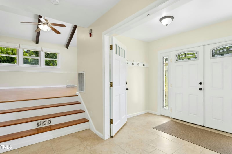 6608 Quiet Cove Ct, Raleigh, NC 27612
