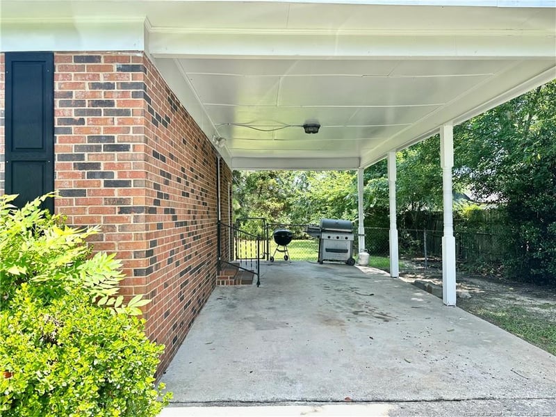 6608 Radcliff Ct, Fayetteville, NC 28311