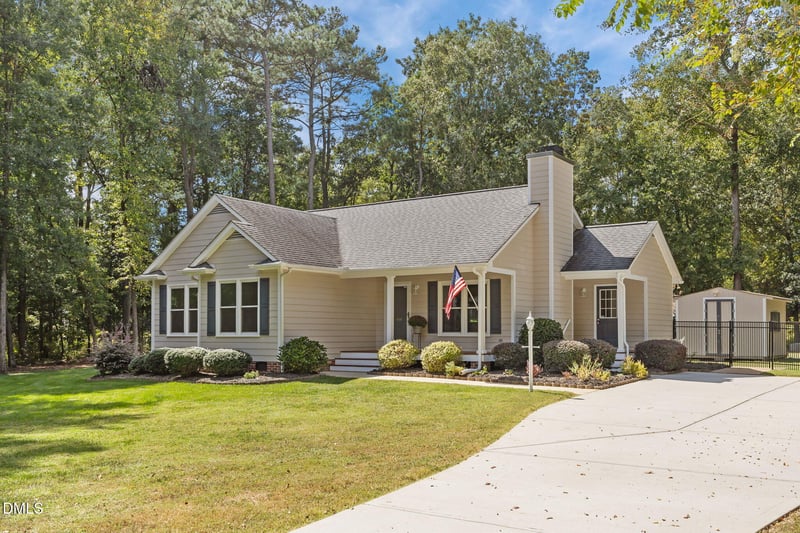 6608 Winterton Dr, Raleigh, NC 27603