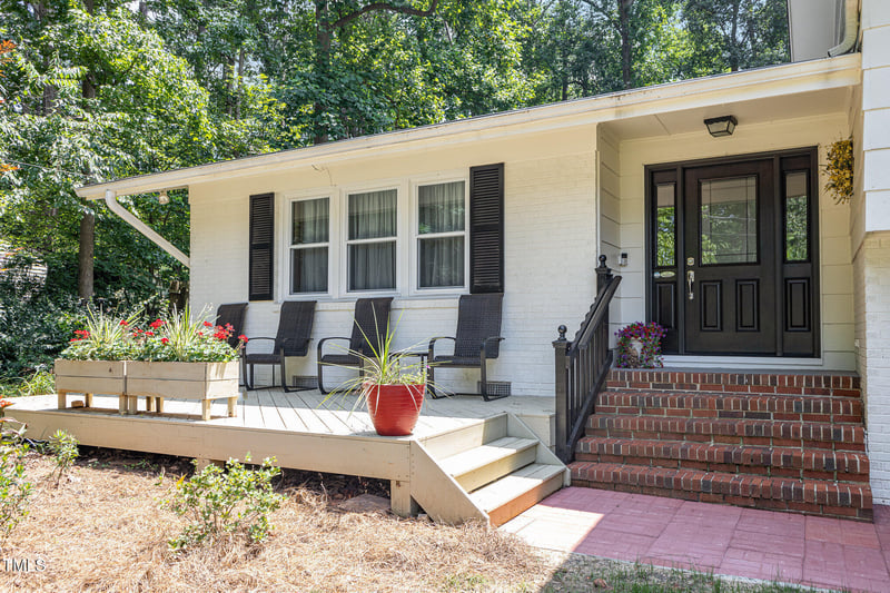 6609 Electra Dr, Raleigh, NC 27607