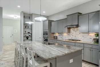 6609 Truxton Ln, Raleigh, NC 27616
