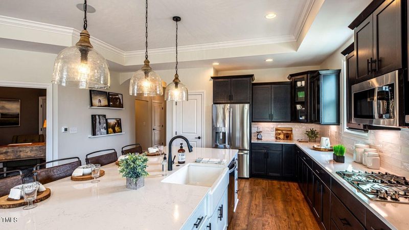 661 Stokley View Dr, Cary, NC 27518