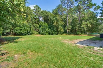 6612 Amanda Cir, Fayetteville, NC 28304