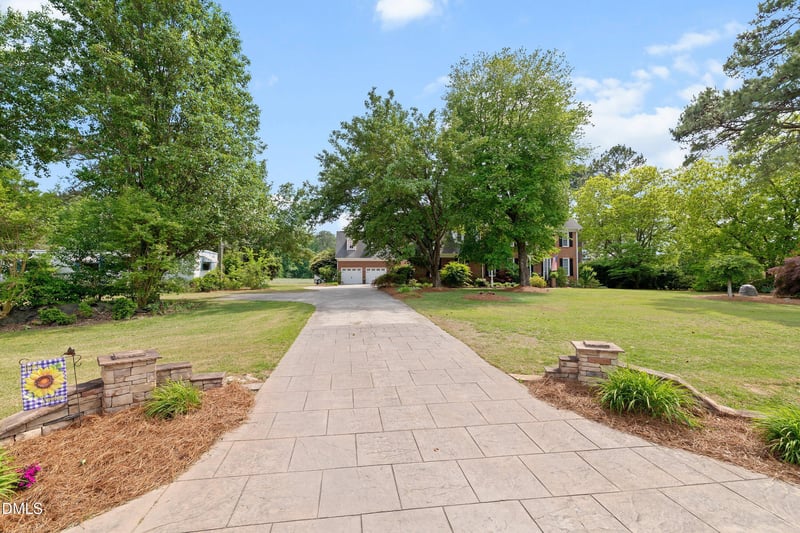 6612 Fowler Rd, Zebulon, NC 27597