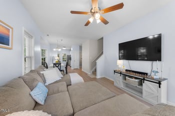 6612 Rossford Ln, Durham, NC 27713