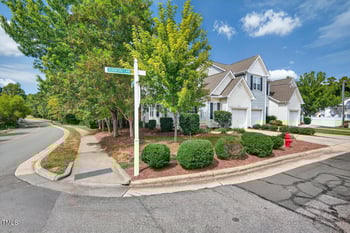 6612 Rossford Ln, Durham, NC 27713
