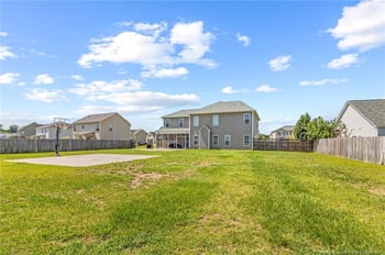 6613 Planters Row Dr, Hope Mills, NC 28348