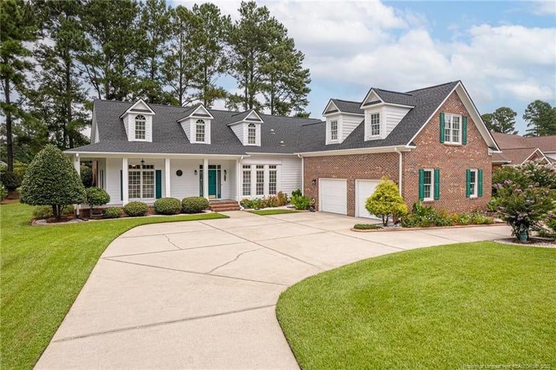 6613 Summerchase Dr, Fayetteville, NC 28311