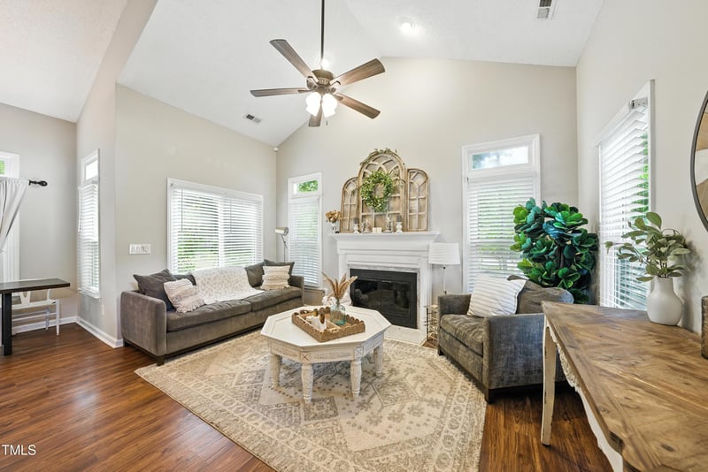 6616 Speight Cir, Raleigh, NC 27616
