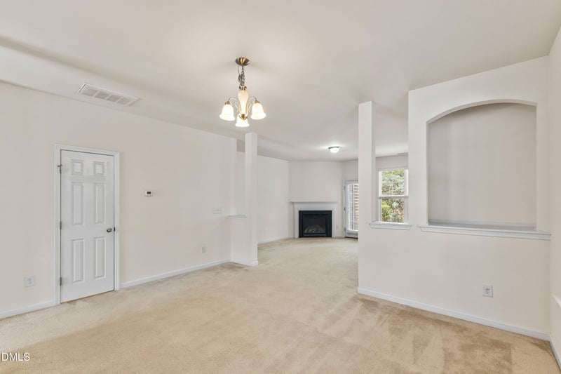 6617 Clarksburg Pl, Raleigh, NC 27616