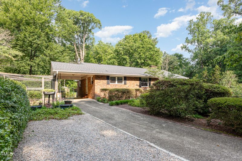 6617 Johnsdale Rd, Raleigh, NC 27615