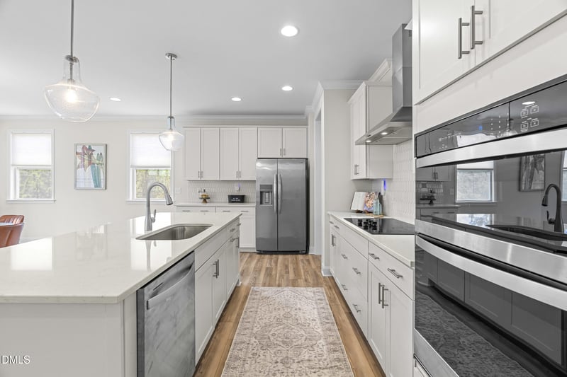 6617 Summit Creek Dr, Holly Springs, NC 27540