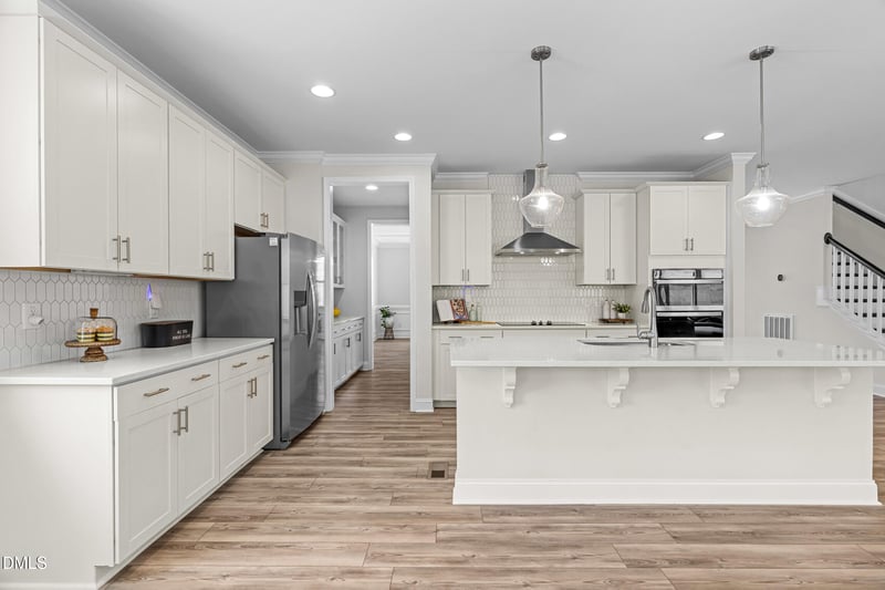 6617 Summit Creek Dr, Holly Springs, NC 27540