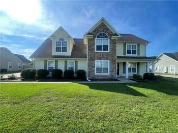 6617 Valley Falls Rd, Hope Mills, NC 28348