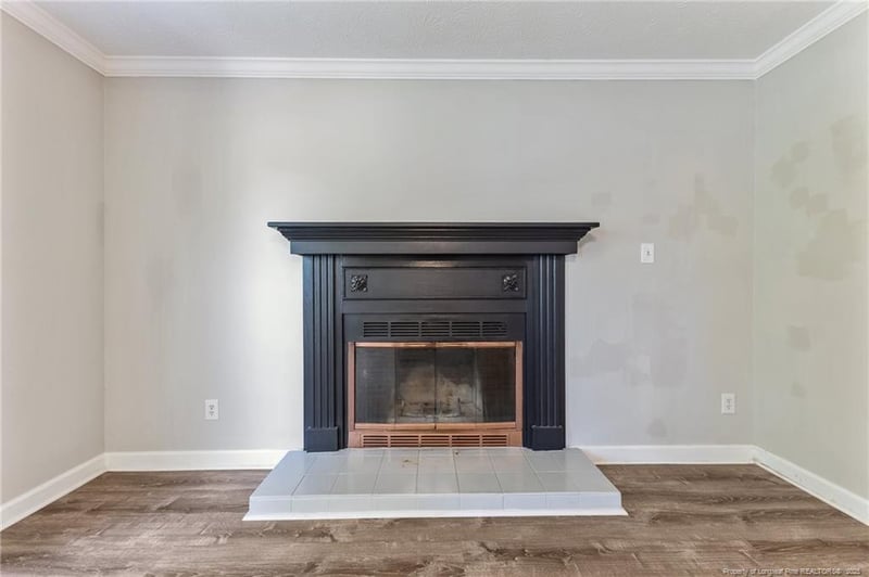 662 Glenola St, Fayetteville, NC 28311