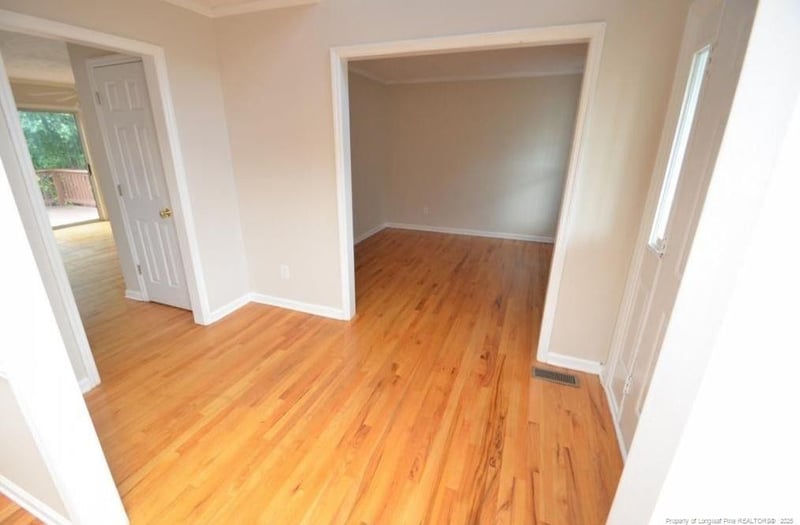 6620 Foxberry Rd, Fayetteville, NC 28314