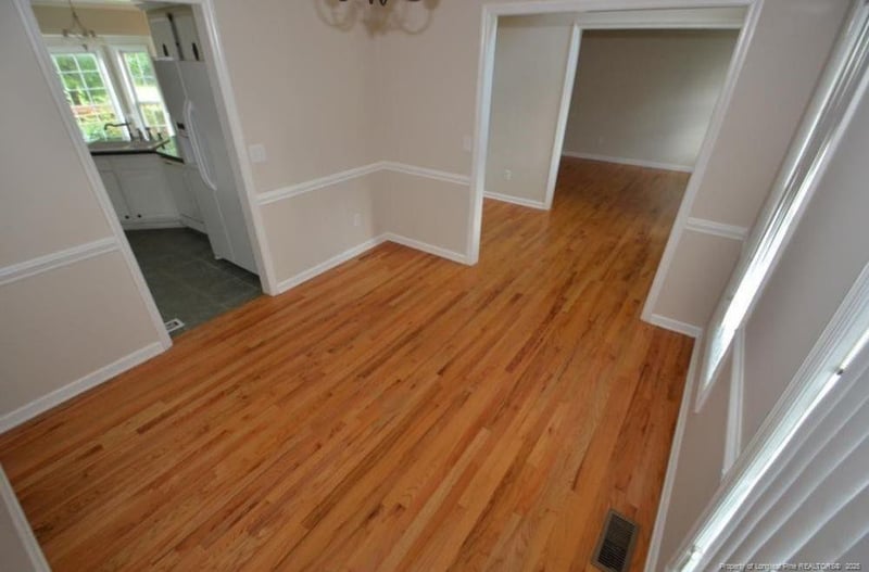 6620 Foxberry Rd, Fayetteville, NC 28314