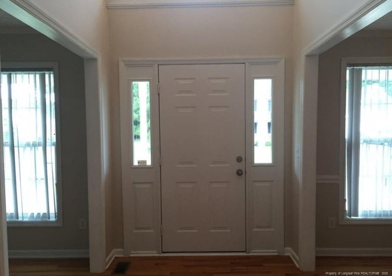 6620 Foxberry Rd, Fayetteville, NC 28314