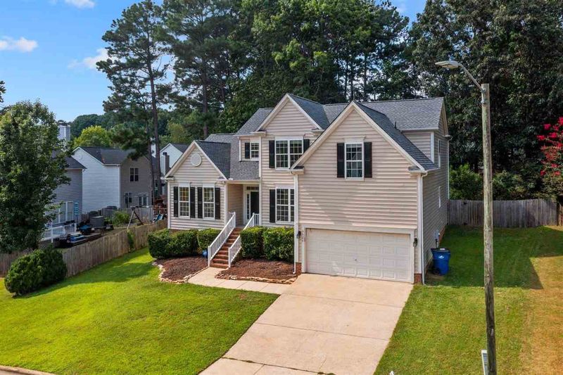 6620 Vosburgh Dr, Raleigh, NC 27617