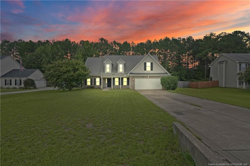 6621 Hillbrook Rd, Hope Mills, NC 28348
