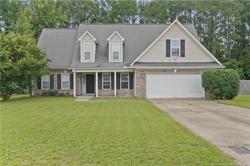6621 Hillbrook Rd, Hope Mills, NC 28348