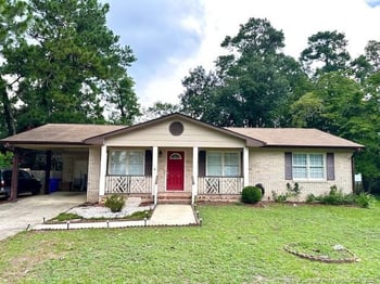 6622 Vaughn Rd, Fayetteville, NC 28304