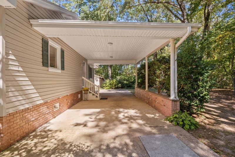 6624 Whitted Rd, Fuquay Varina, NC 27526