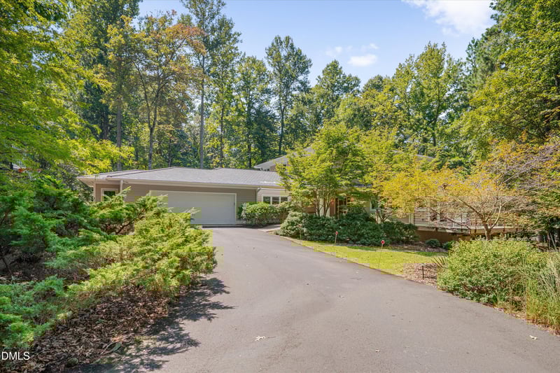 6625 Creek Wood Dr, Chapel Hill, NC 27514